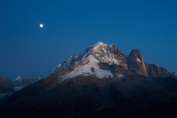 L'aiguille verte à l'heure bleu, Chamonix France